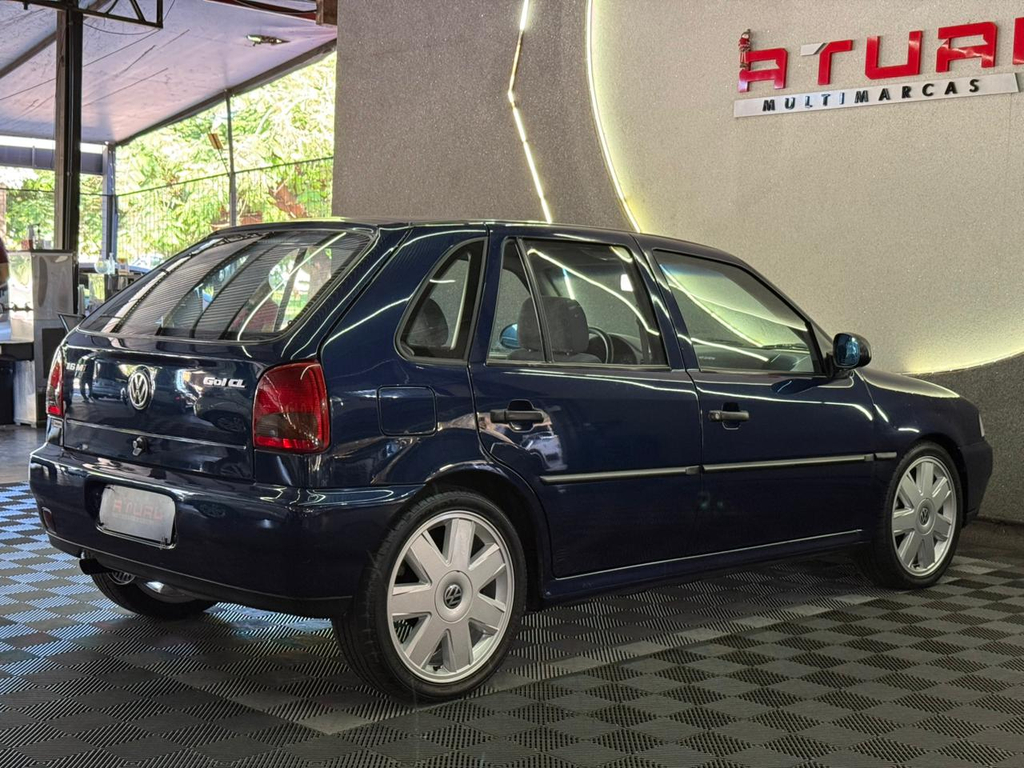 Volkswagen Gol Azul