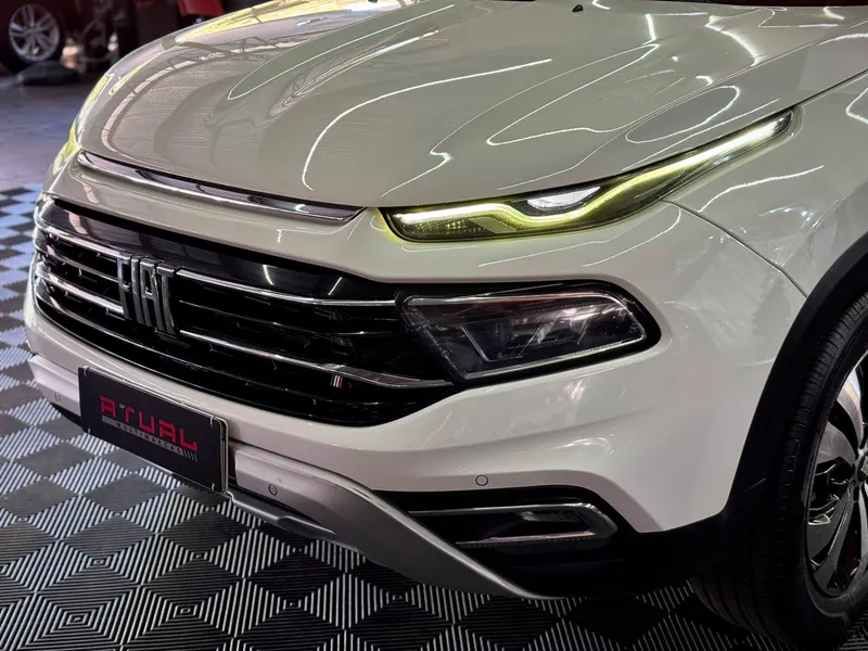 Fiat Toro Branco