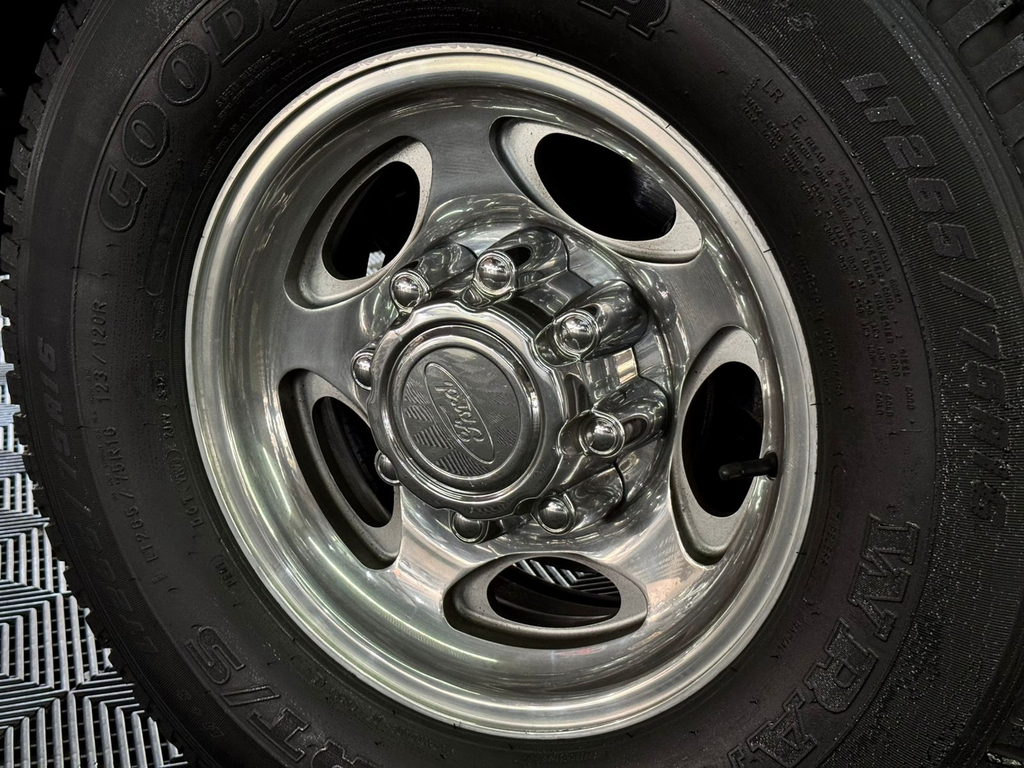 Ford F-250 Prata
