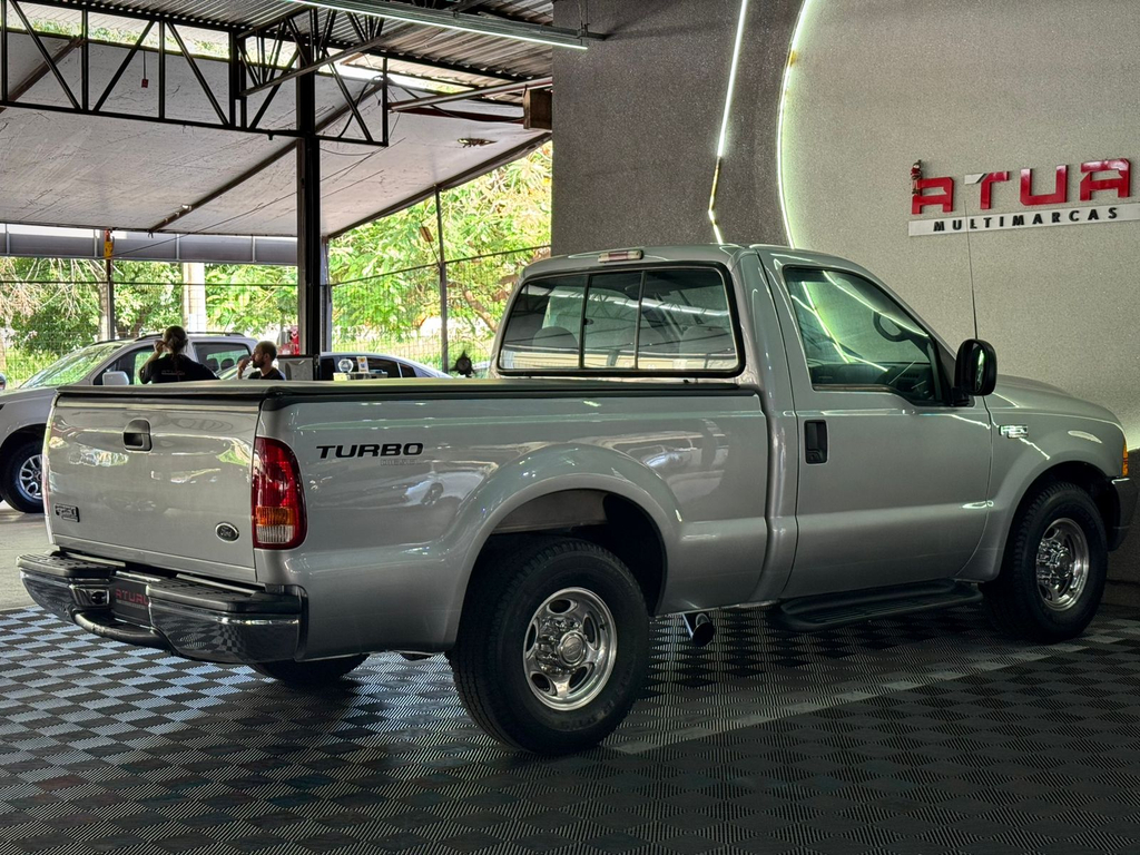 Ford F-250 Prata