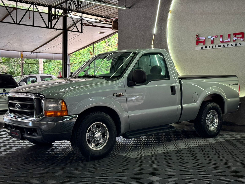 Ford F-250 Prata