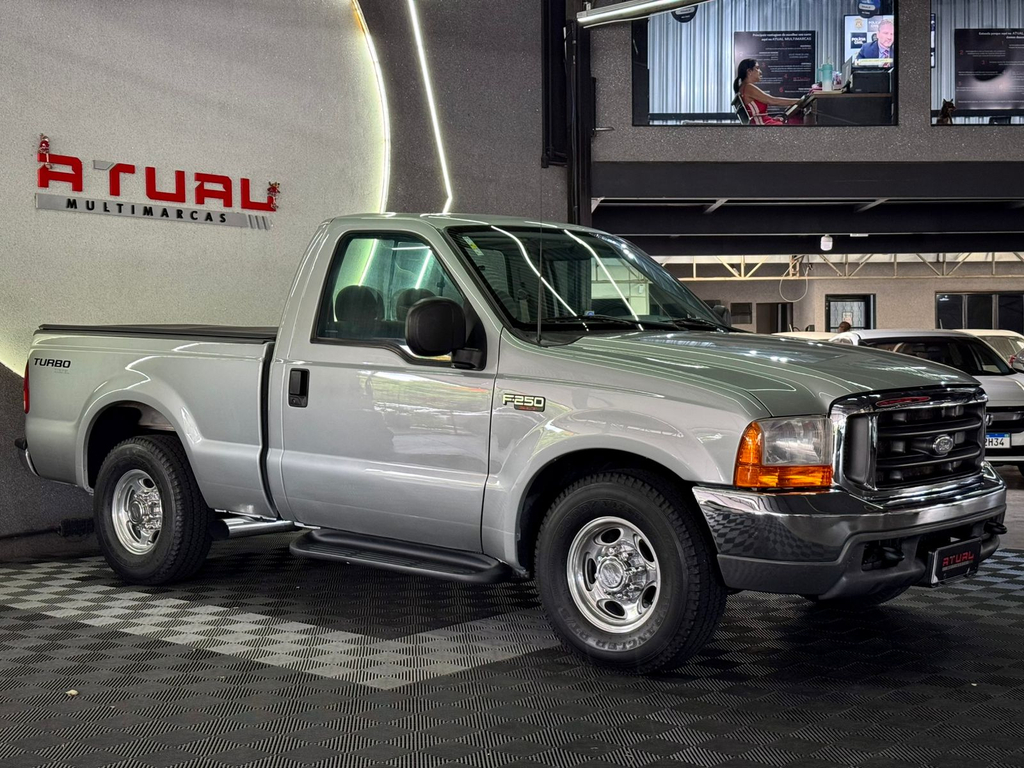 Ford F-250 Prata
