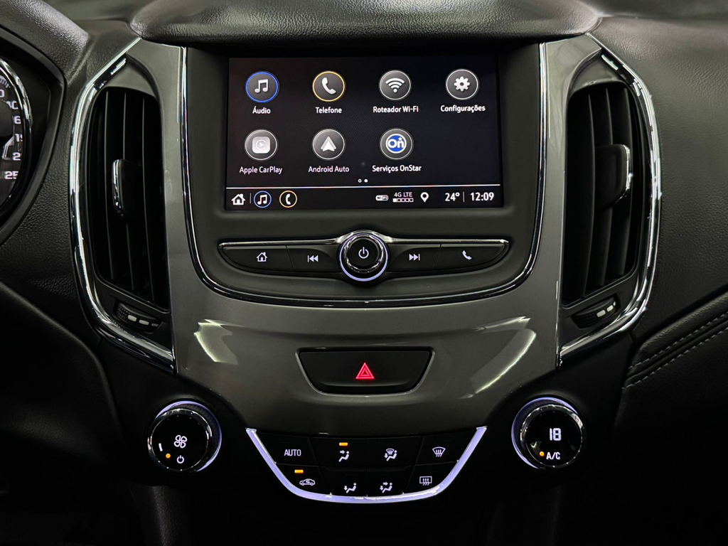 Chevrolet Cruze Sedan Preto