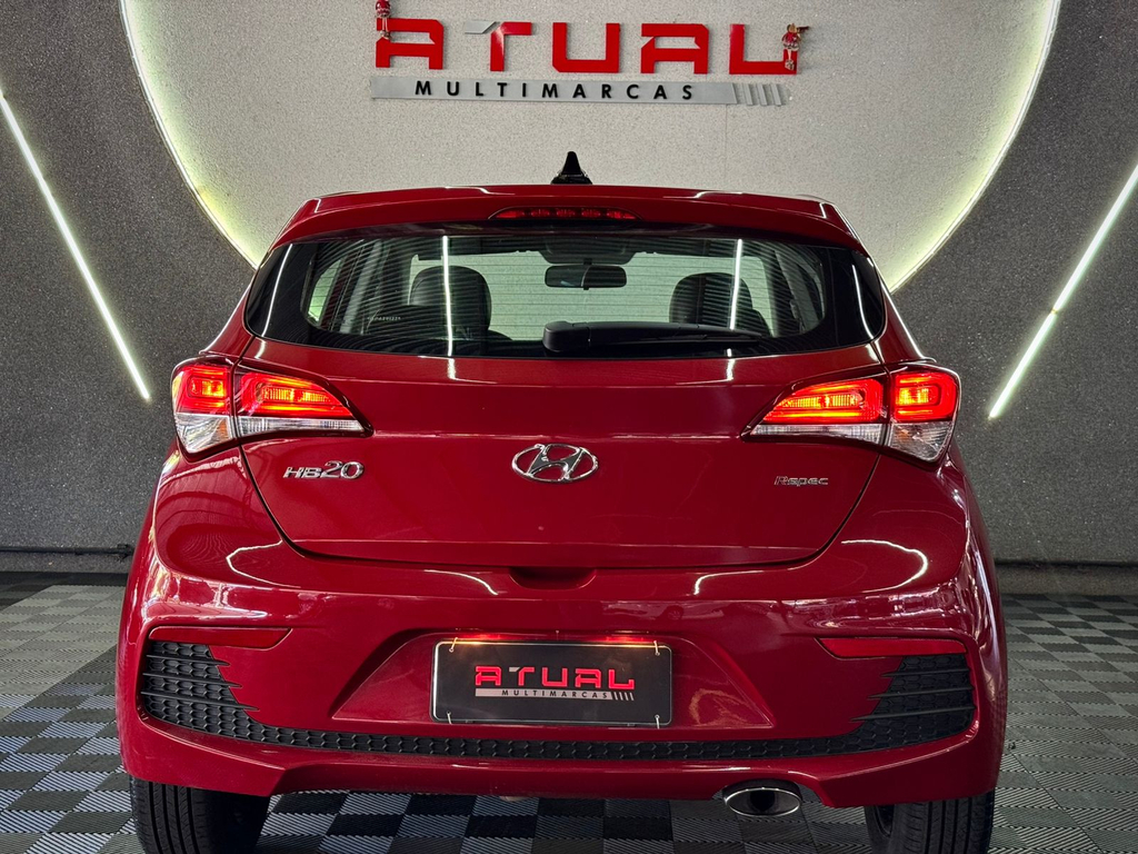 Hyundai HB20 Vermelho