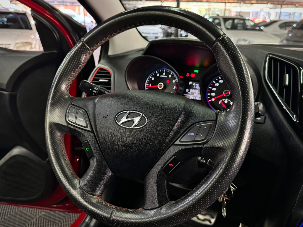 Hyundai HB20 Vermelho