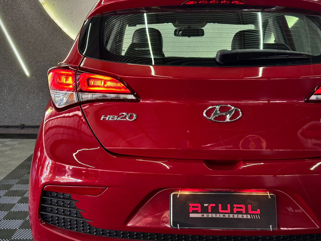 Hyundai HB20 Vermelho