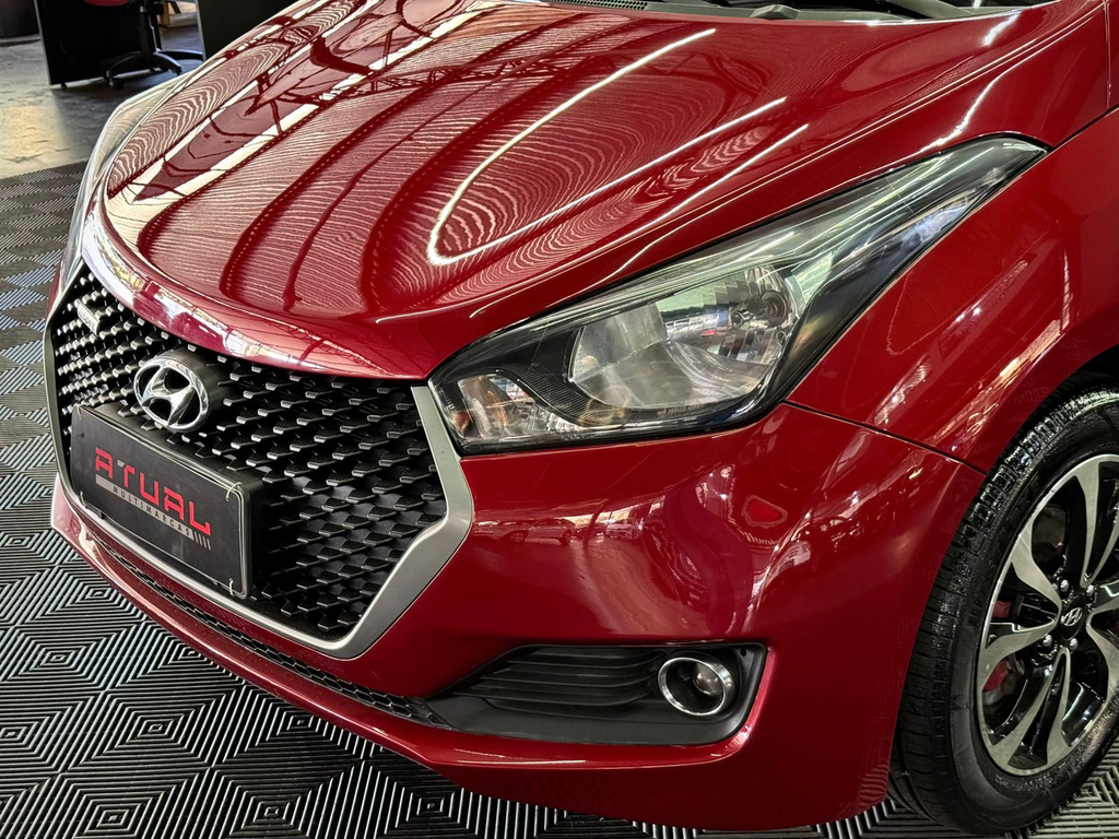 Hyundai HB20 Vermelho