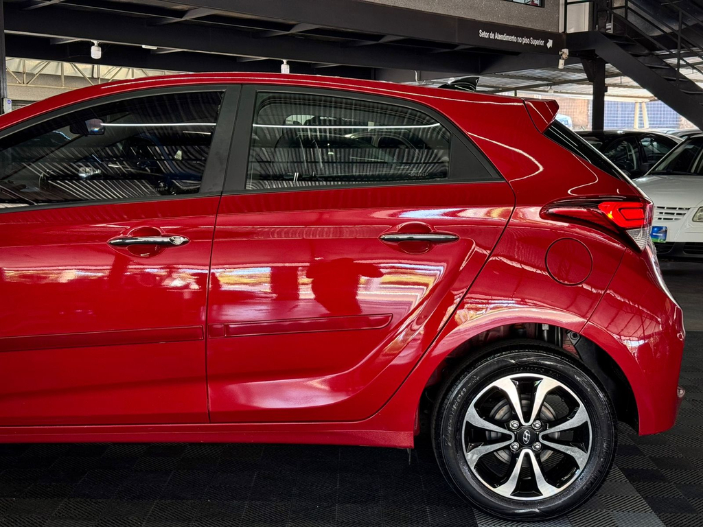 Hyundai HB20 Vermelho