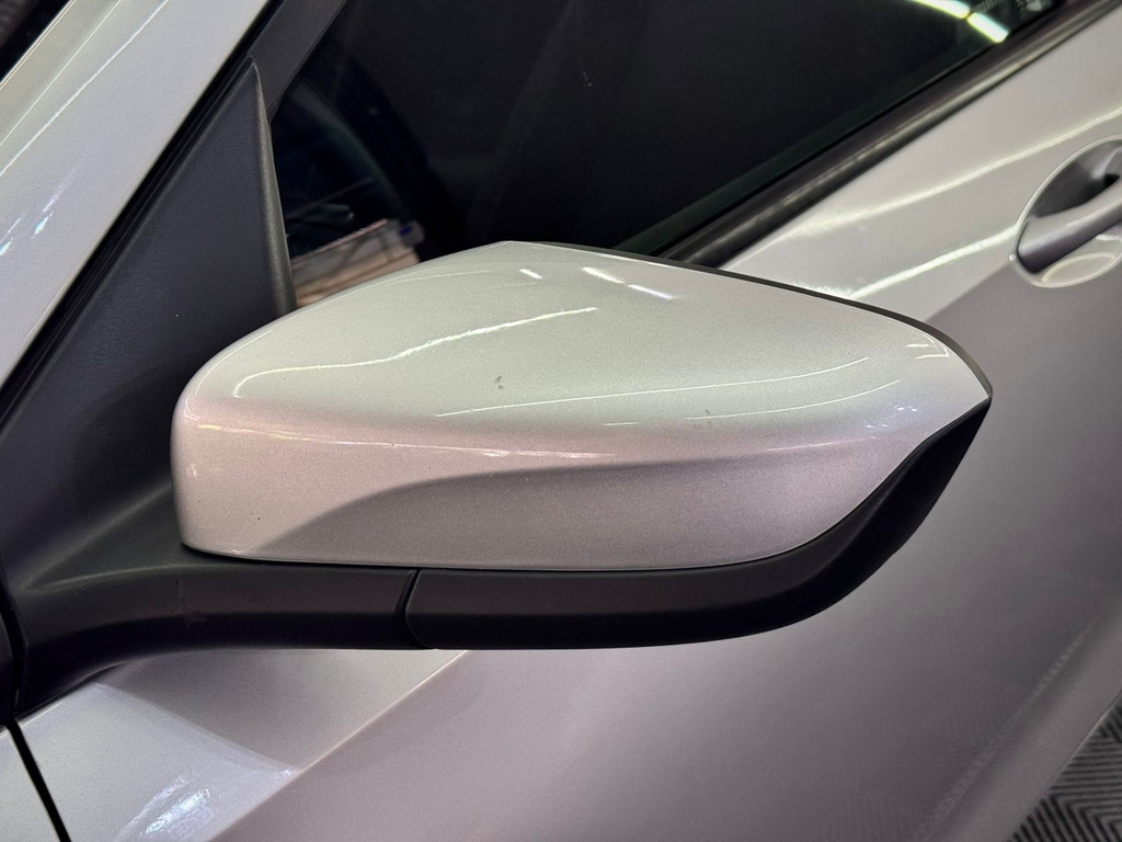 Chevrolet Onix Sedan Prata