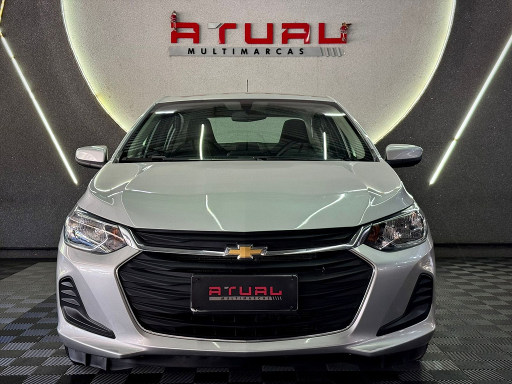 Chevrolet Onix Sedan Prata
