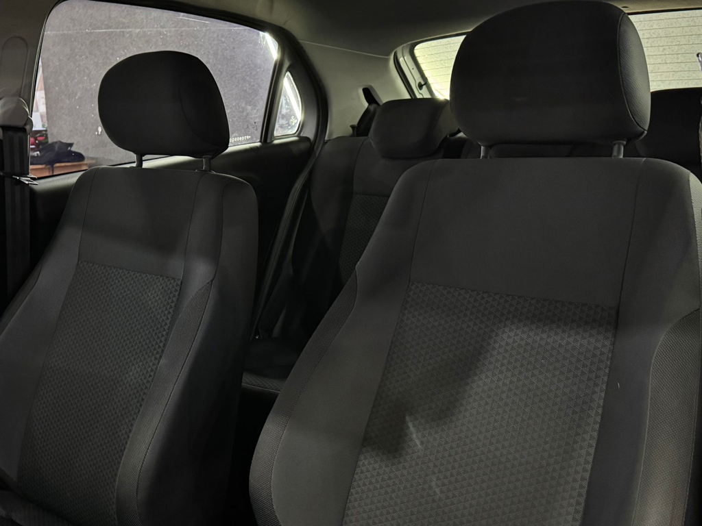 Volkswagen Gol Prata