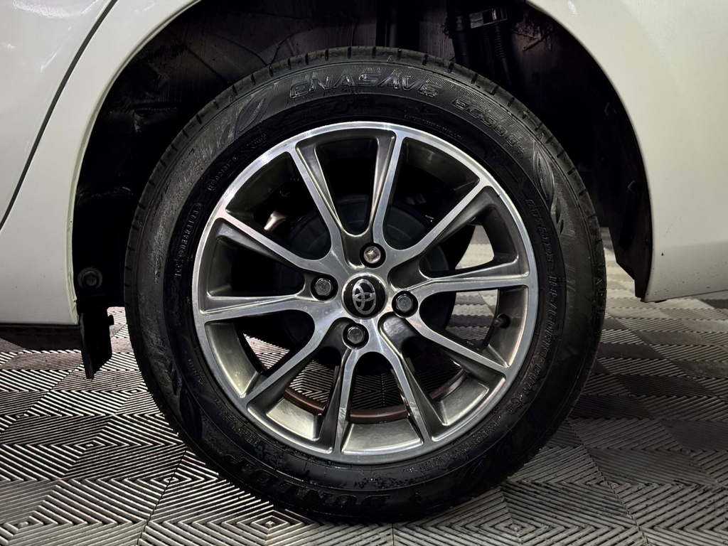 Toyota Yaris Sedan Branco