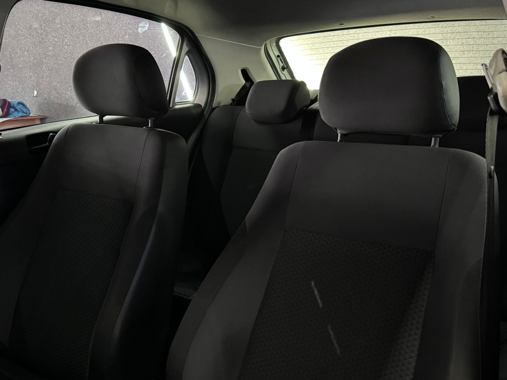 Volkswagen Gol Prata