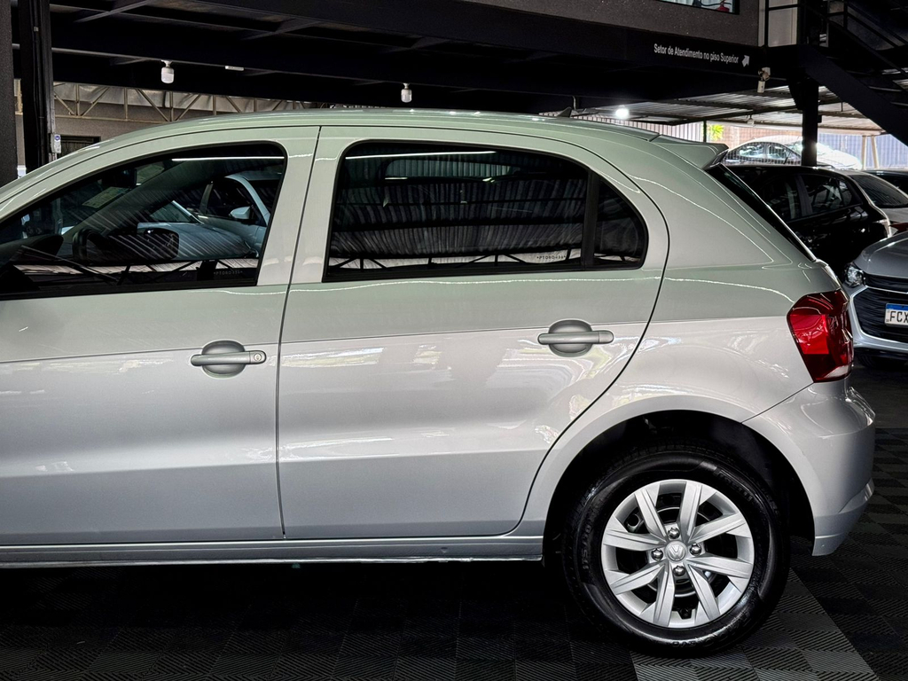 Volkswagen Gol Prata