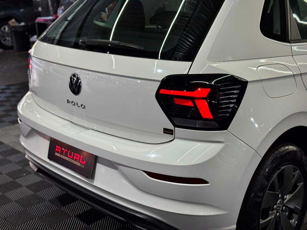 Volkswagen Polo Branco