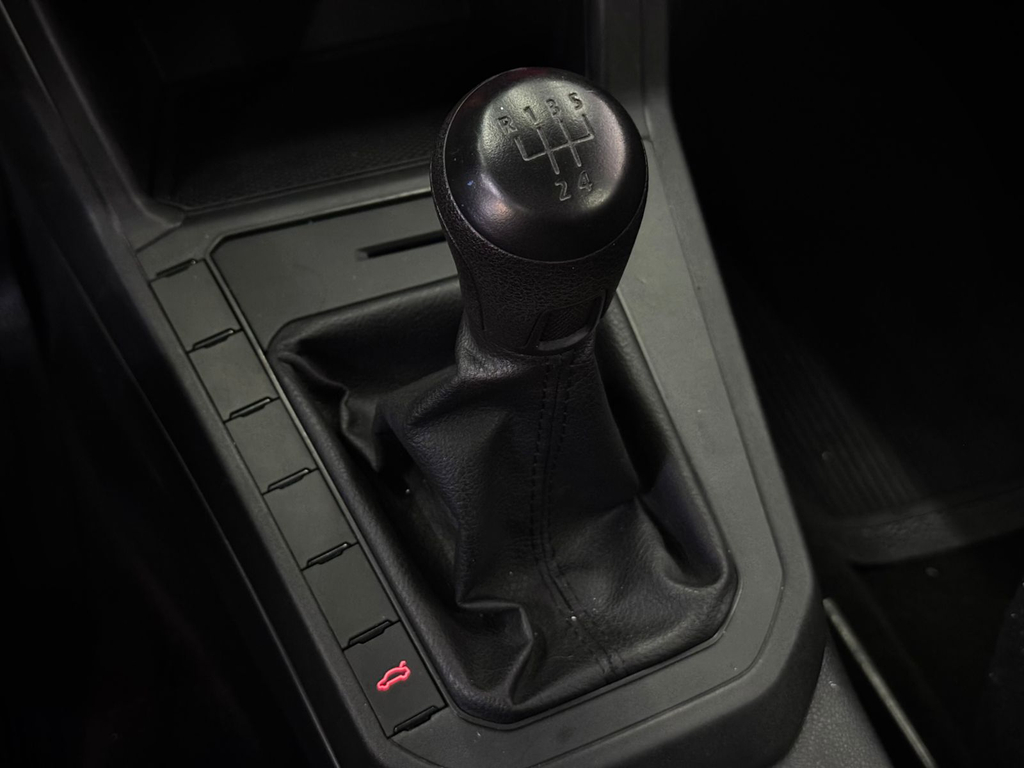 Volkswagen Polo Branco
