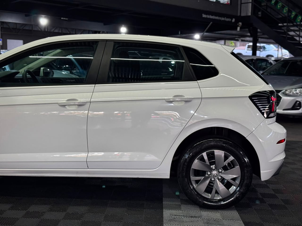 Volkswagen Polo Branco