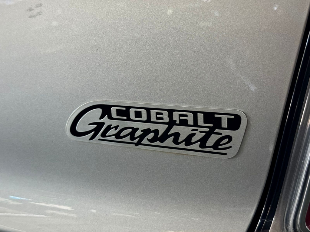 Chevrolet Cobalt Prata