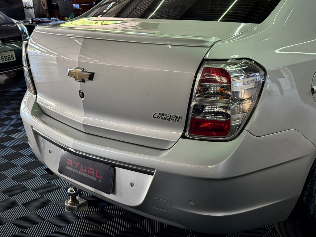 Chevrolet Cobalt Prata