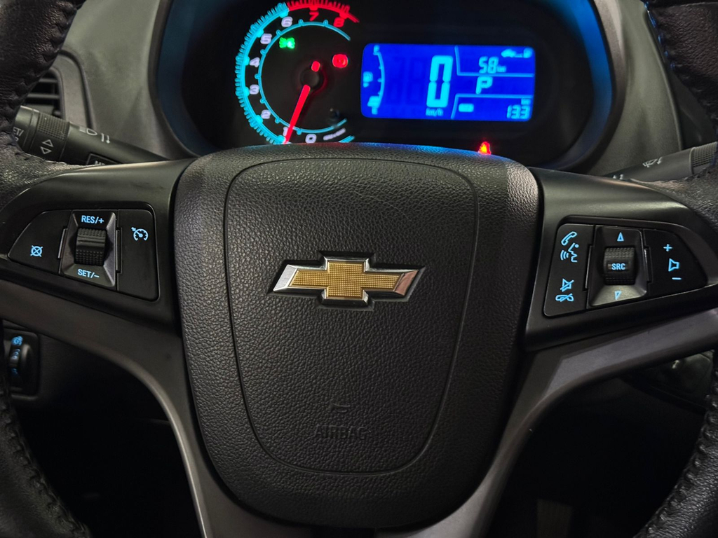 Chevrolet Cobalt Prata