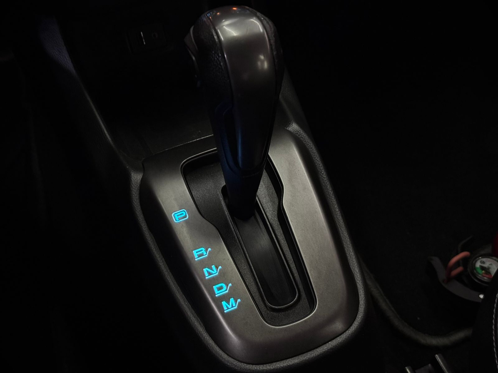 Chevrolet Cobalt Prata