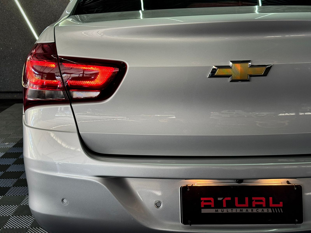 Chevrolet Cobalt Prata