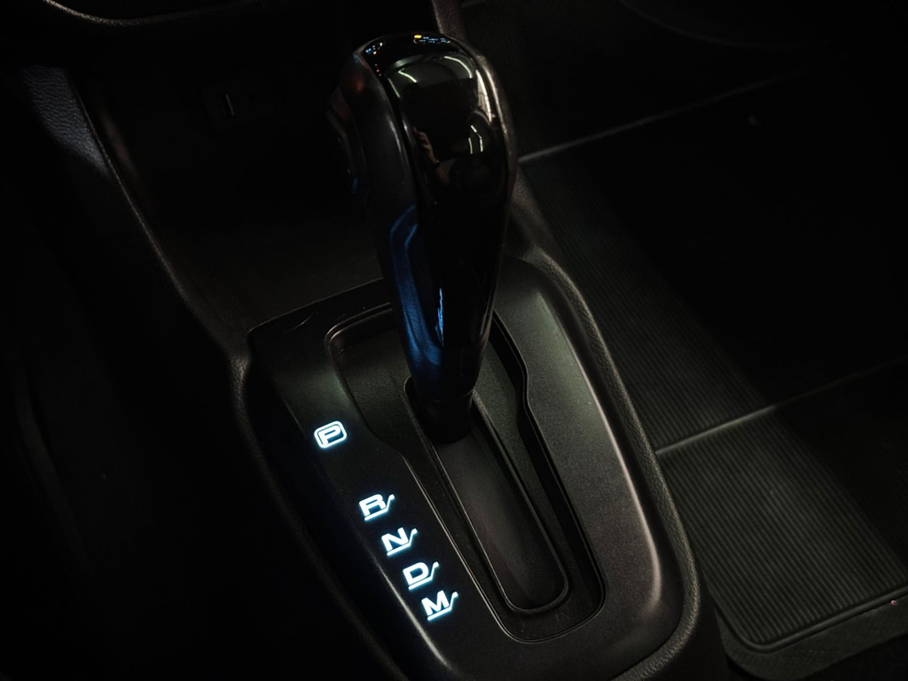 Chevrolet Cobalt Prata