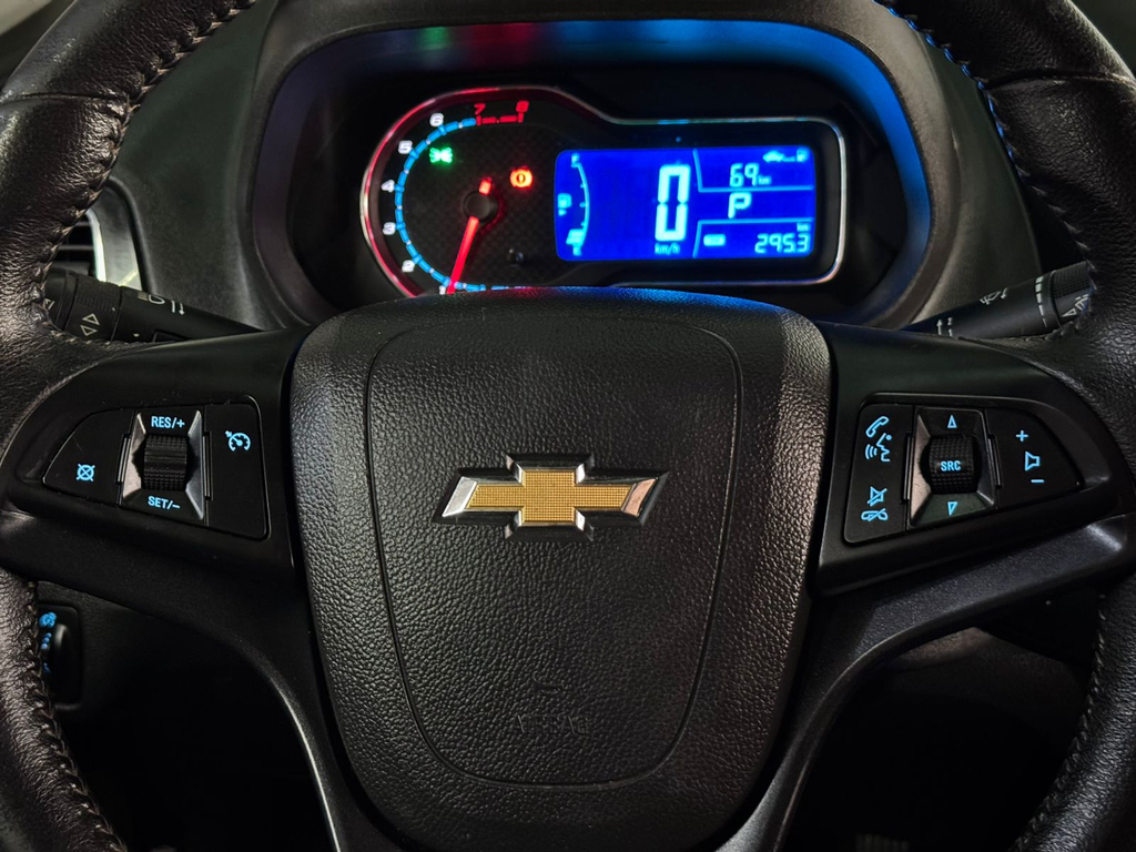 Chevrolet Cobalt Prata