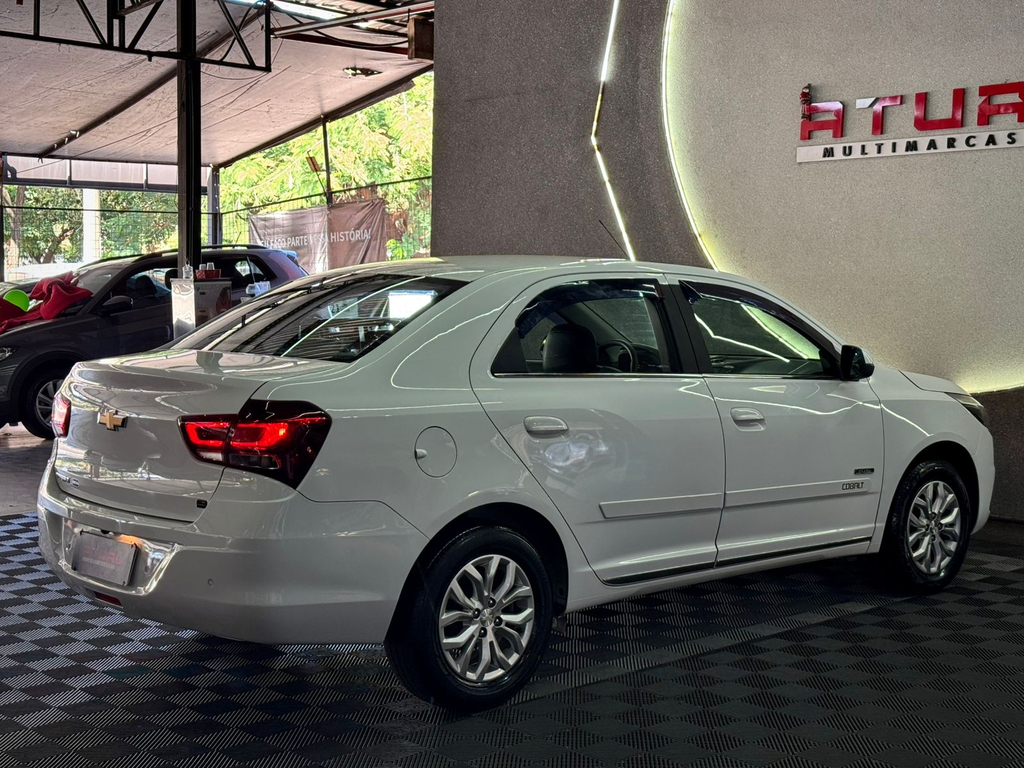 Chevrolet Cobalt Branco