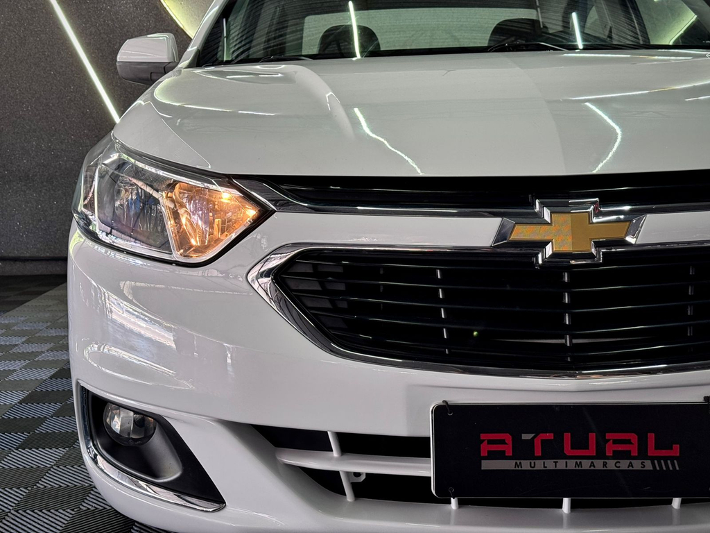 Chevrolet Cobalt Branco