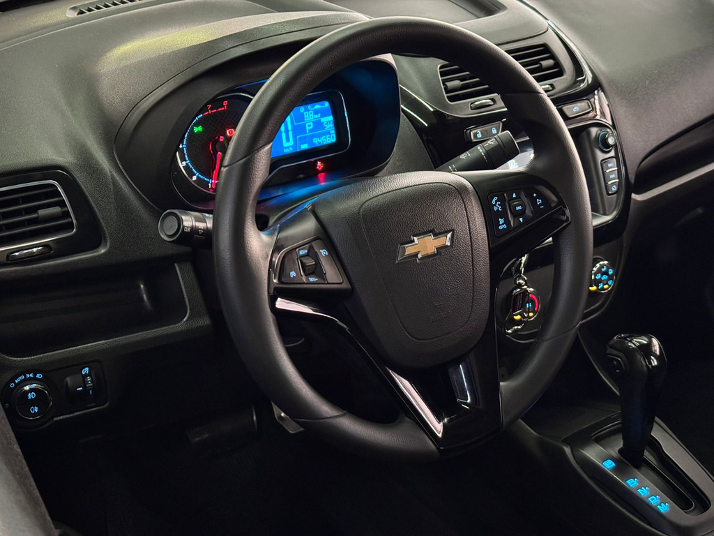 Chevrolet Cobalt Branco