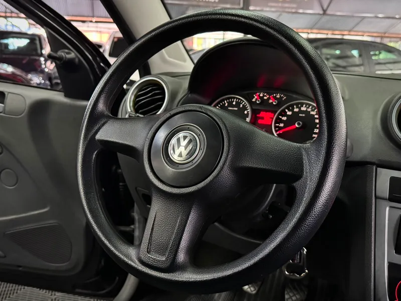 Volkswagen Gol Preto
