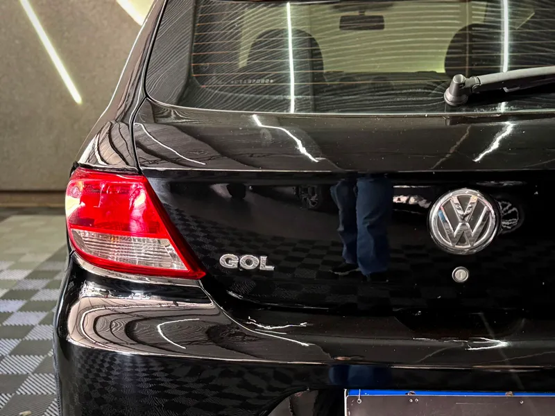 Volkswagen Gol Preto