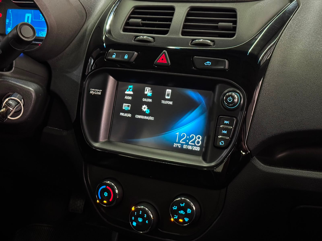 Chevrolet Cobalt Prata