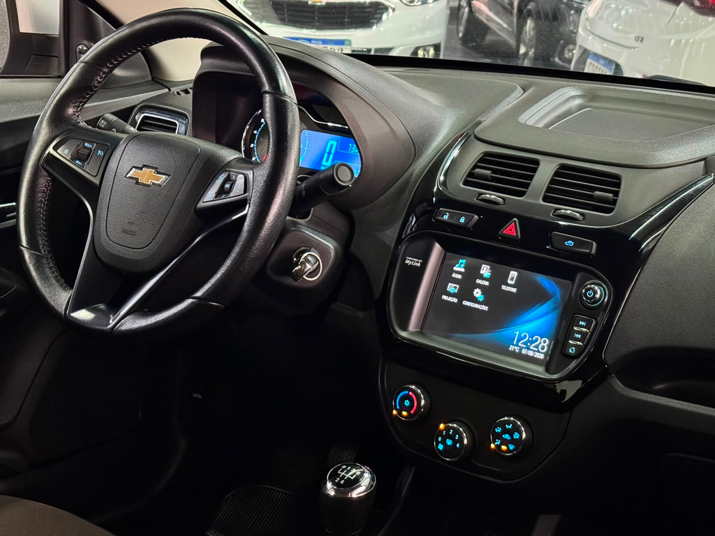 Chevrolet Cobalt Prata