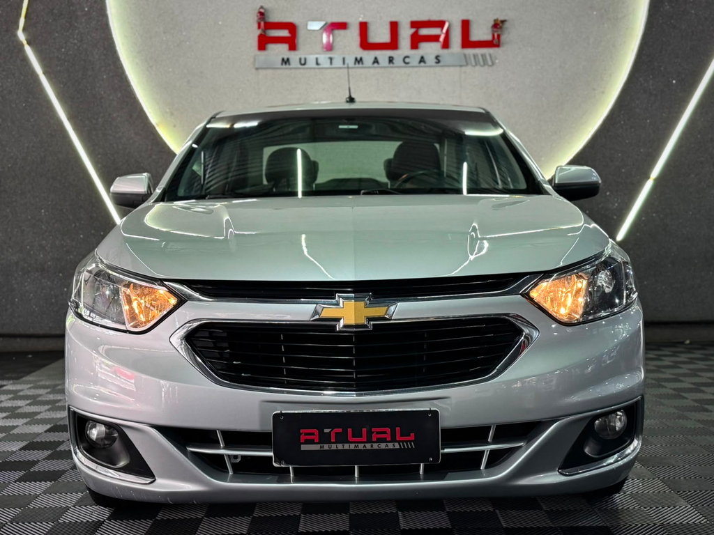 Chevrolet Cobalt Prata