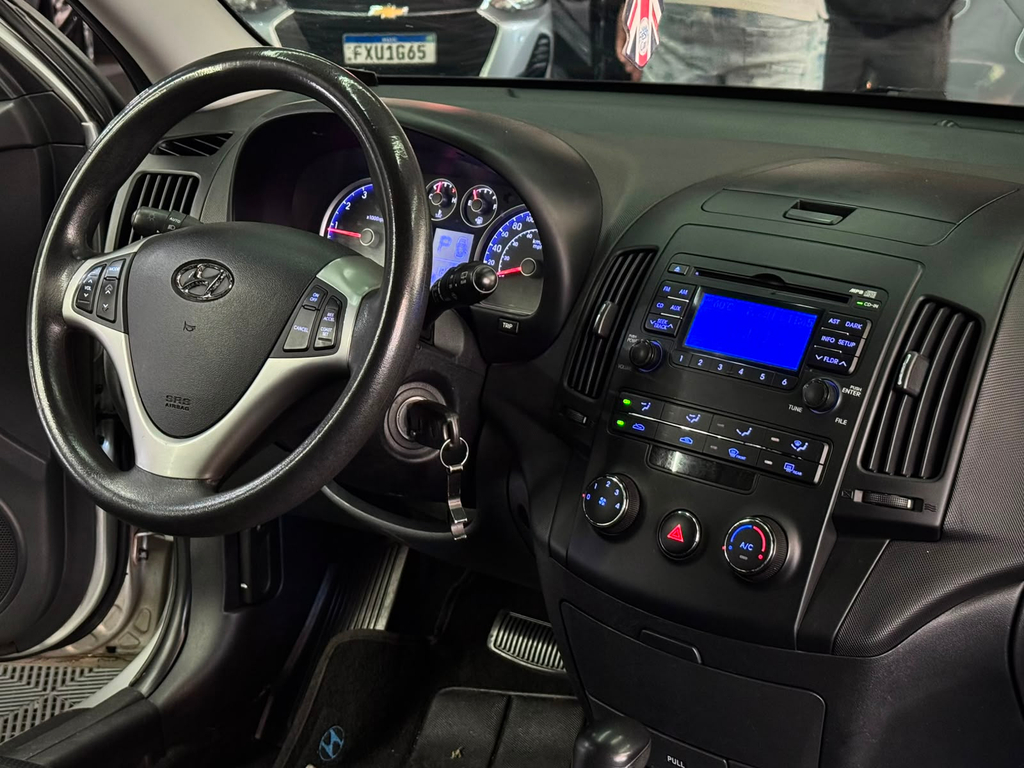 Hyundai i30 Prata
