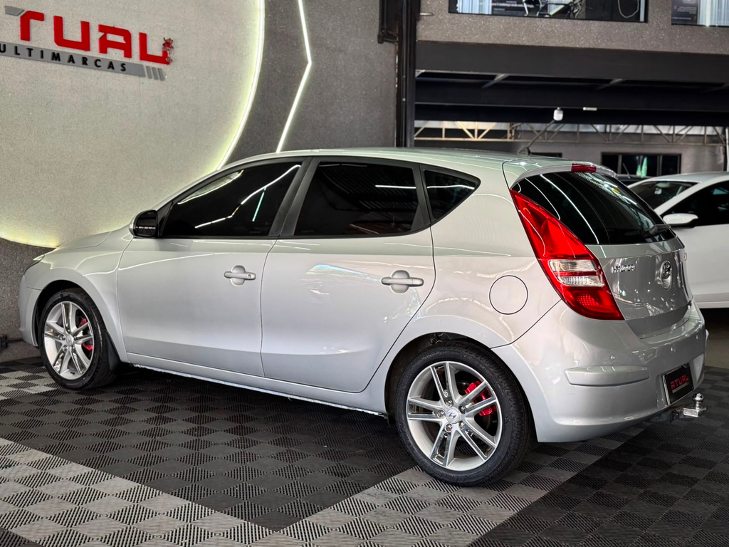 Hyundai i30 Prata