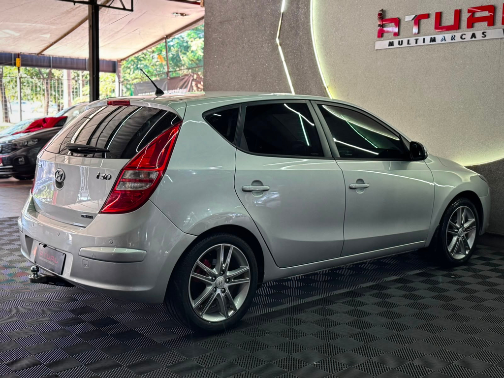 Hyundai i30 Prata