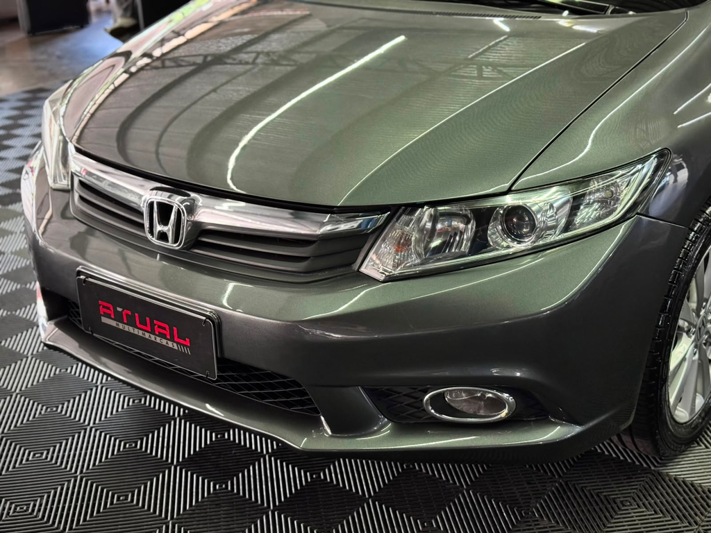 Honda Civic Cinza