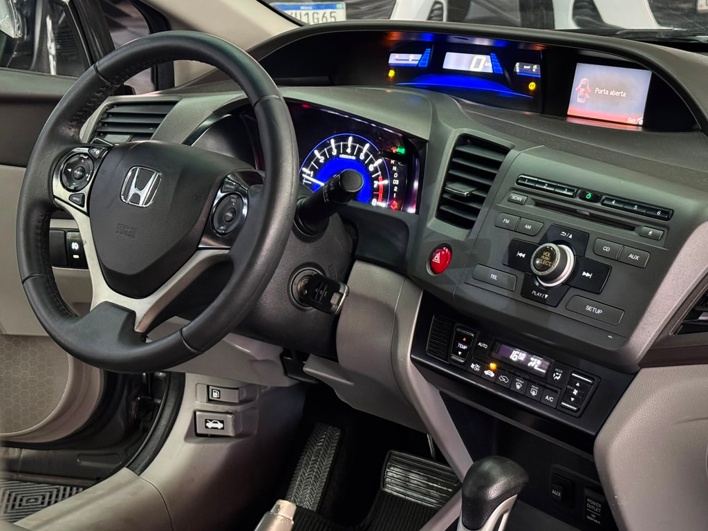 Honda Civic Cinza