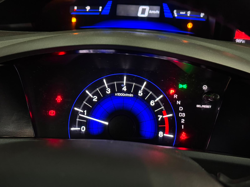 Honda Civic Cinza