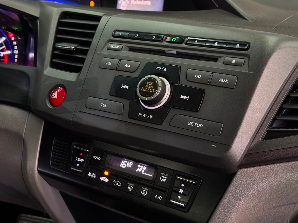 Honda Civic Cinza