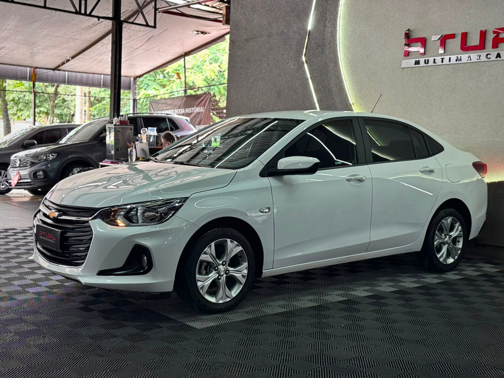 Chevrolet Onix Sedan Branco