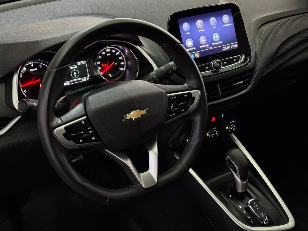 Chevrolet Onix Sedan Branco
