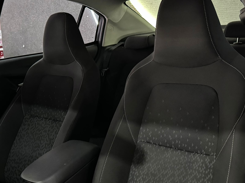 Chevrolet Onix Sedan Preto