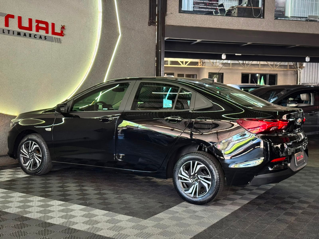 Chevrolet Onix Sedan Preto