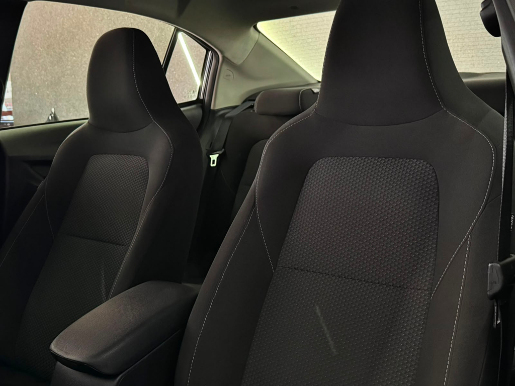 Chevrolet Onix Sedan Preto