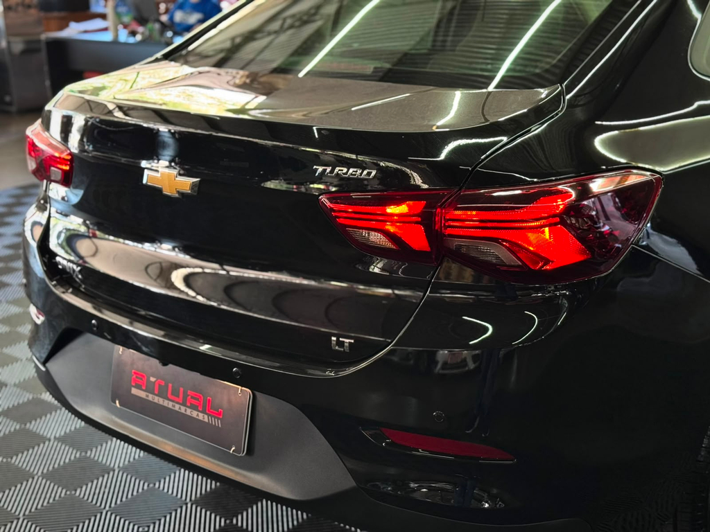 Chevrolet Onix Sedan Preto