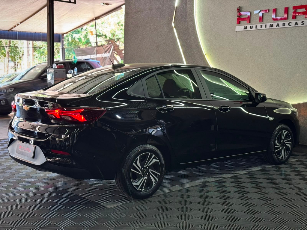 Chevrolet Onix Sedan Preto